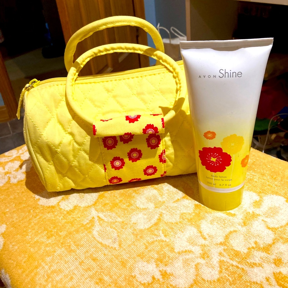 NEW! AVON SHINE PERFUMED  BODY LOTION WITH MATCHING WRISTLET HANDBAG…